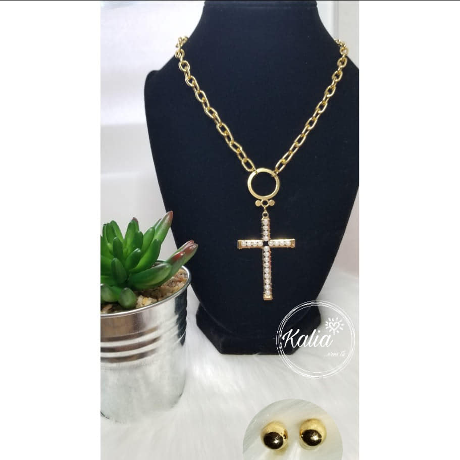 Collar cruz