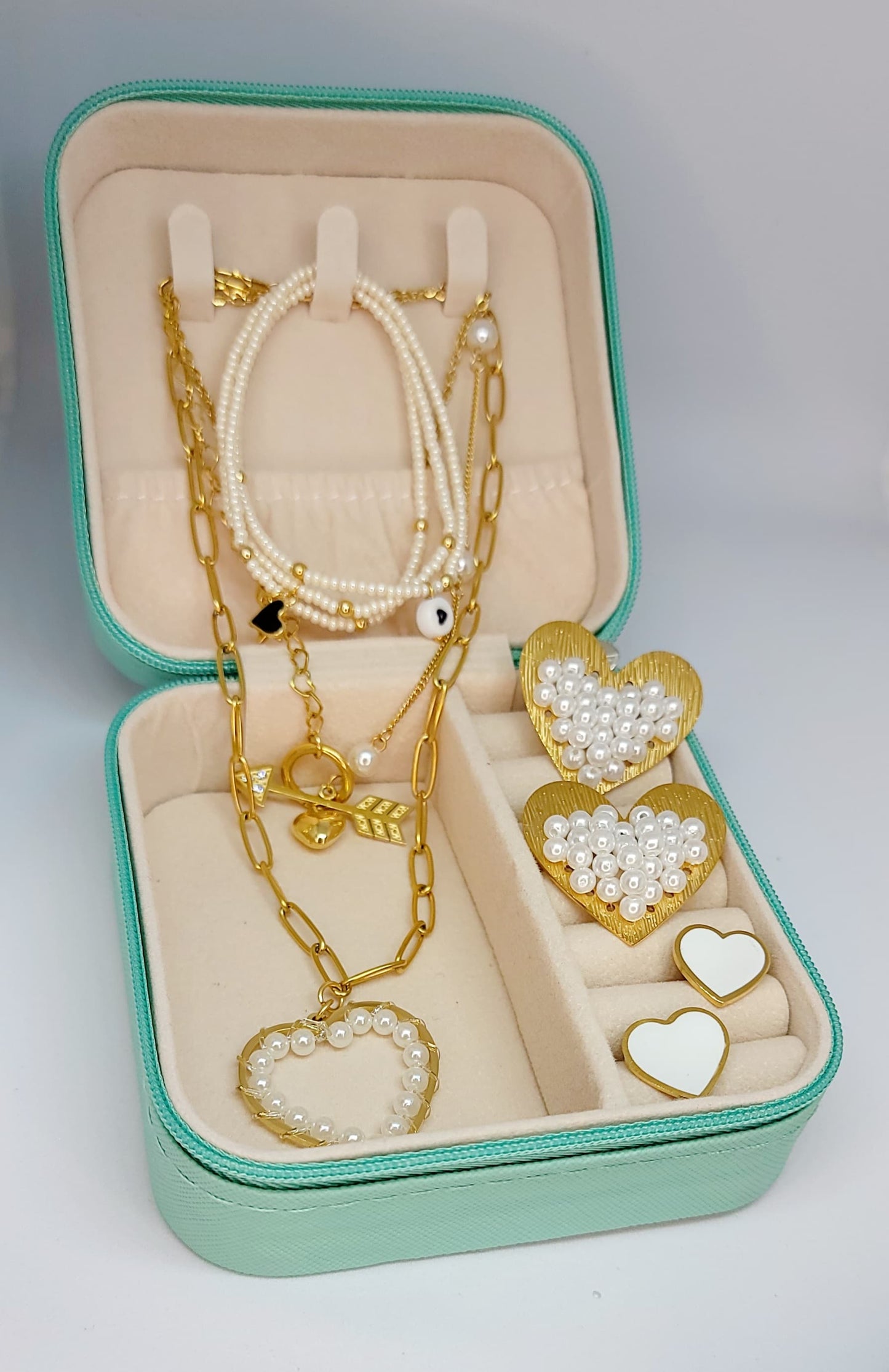Aqua Love Box