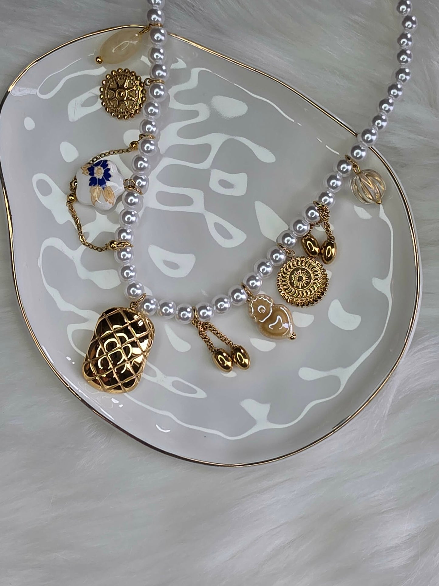 Roma Necklace